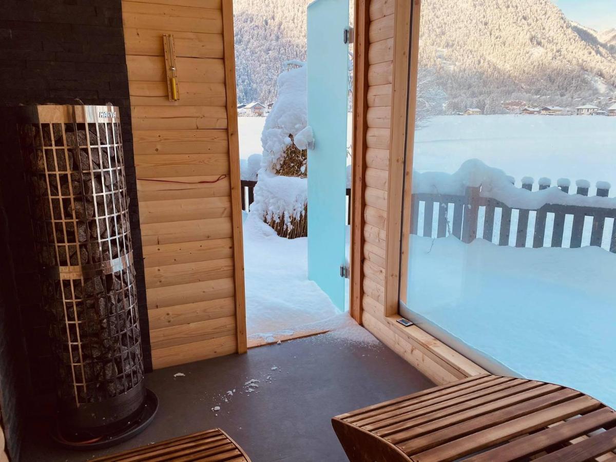 Forest Chalet Retreat: Mountain Views, Sauna & Garden Oasis Golling an der Salzach Exterior photo