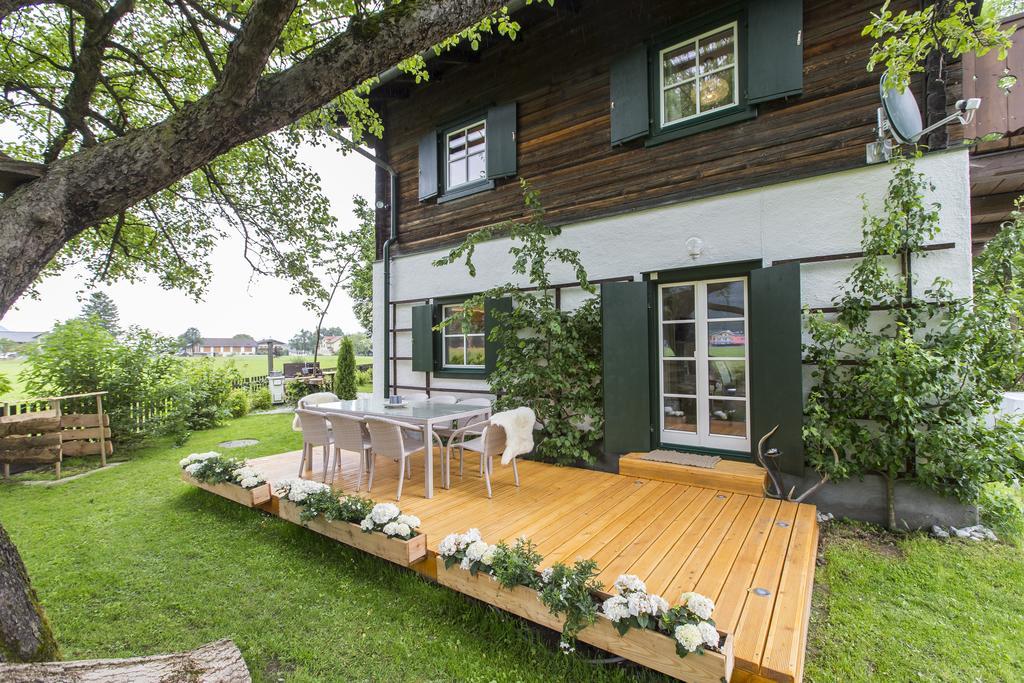Forest Chalet Retreat: Mountain Views, Sauna & Garden Oasis Golling an der Salzach Exterior photo